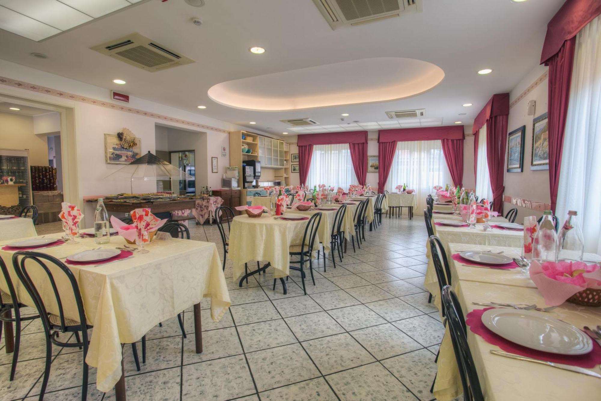 Villa Zavatta "B&B - Rooms & Apartments" Bellaria-Igea Marina Zewnętrze zdjęcie